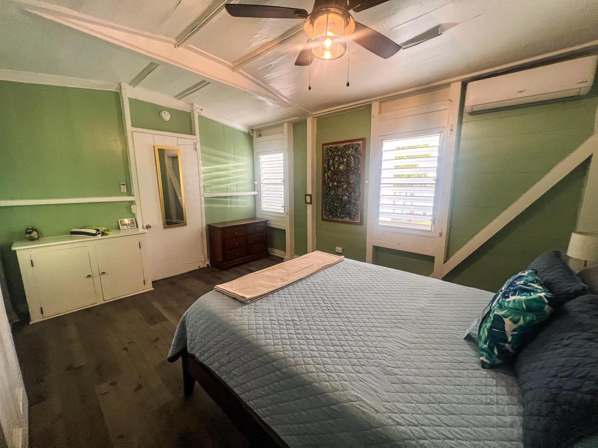 Victoria House Hotel Frederiksted Luaran gambar