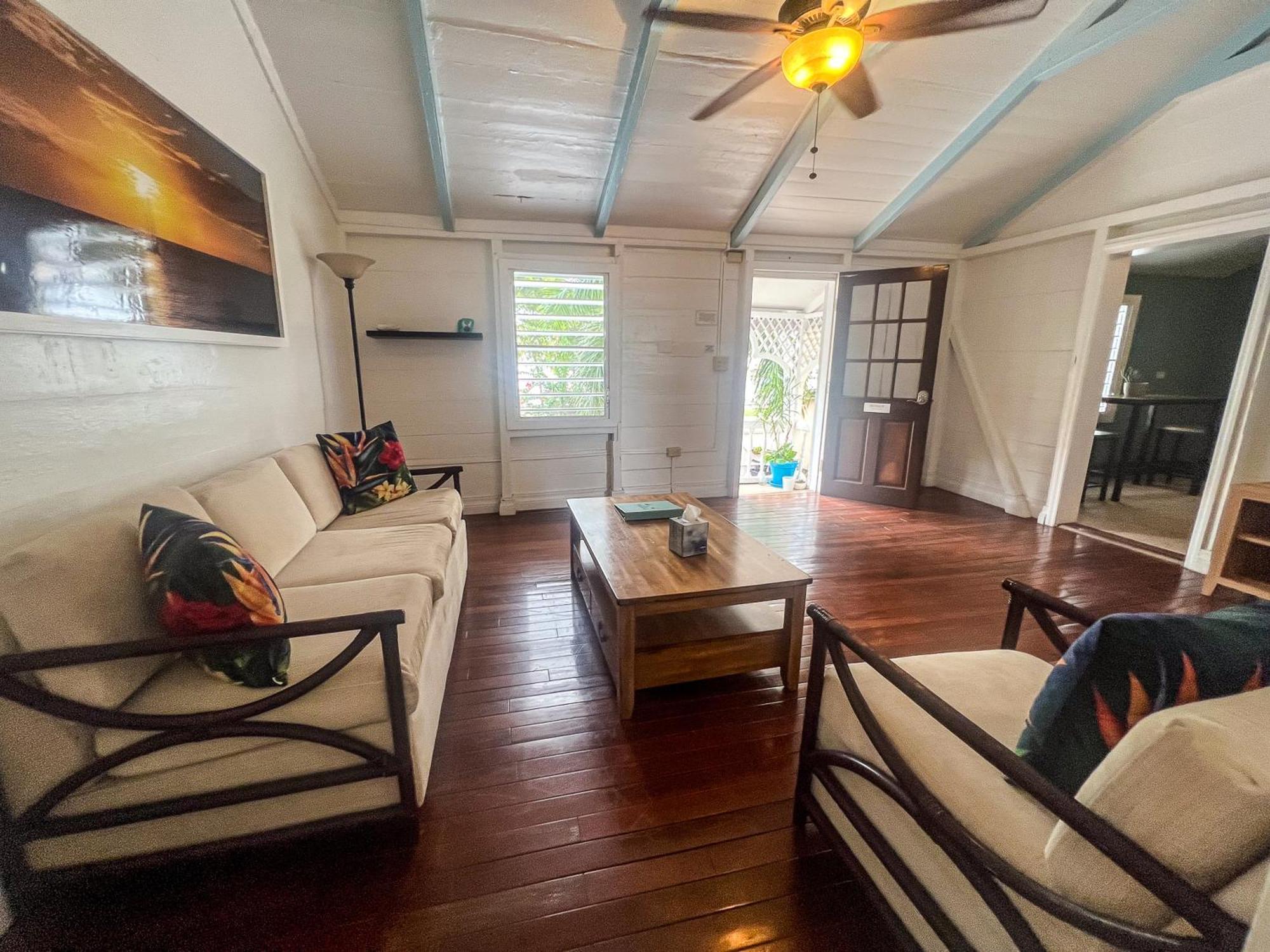 Victoria House Hotel Frederiksted Luaran gambar