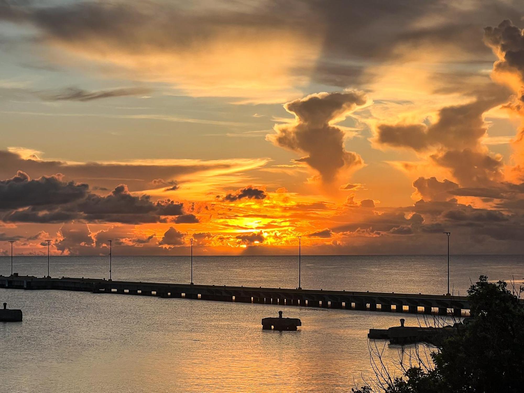 Victoria House Hotel Frederiksted Luaran gambar
